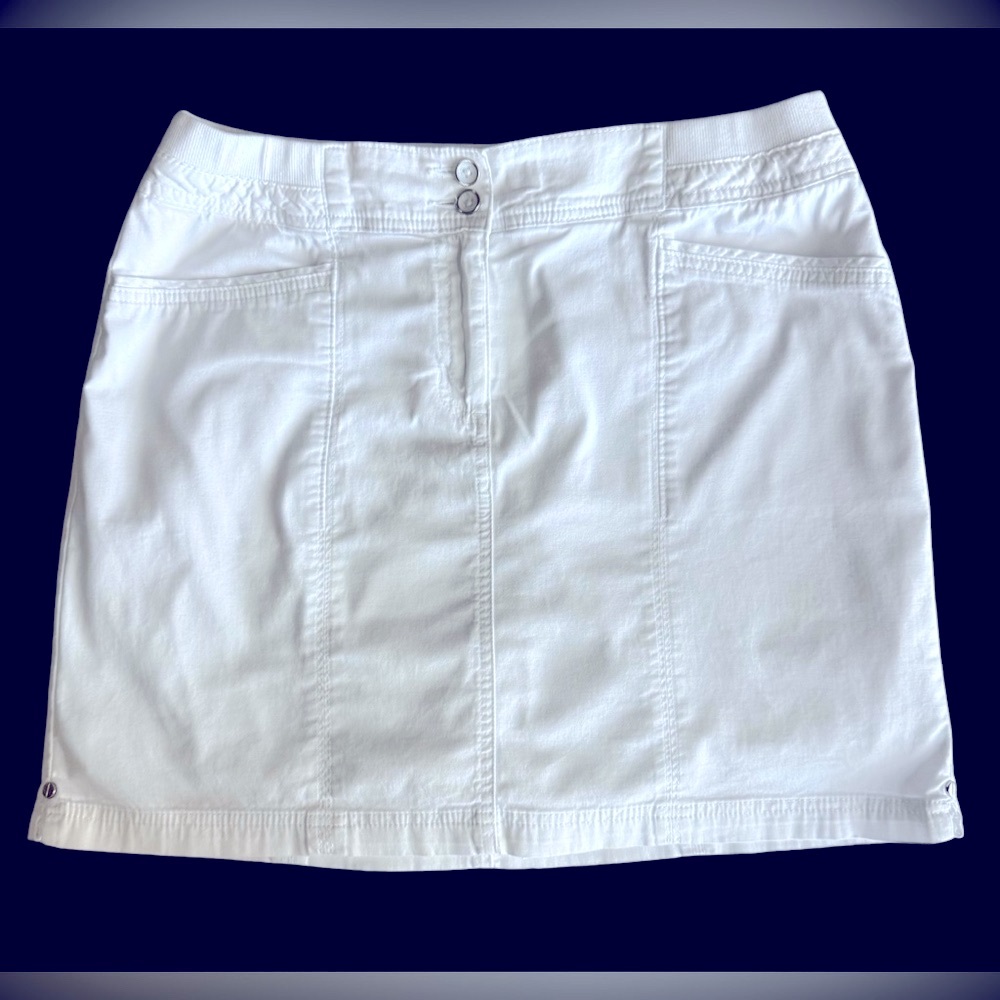 Karen Scott White Skort with Stretch Built-In Shorts Size 10P